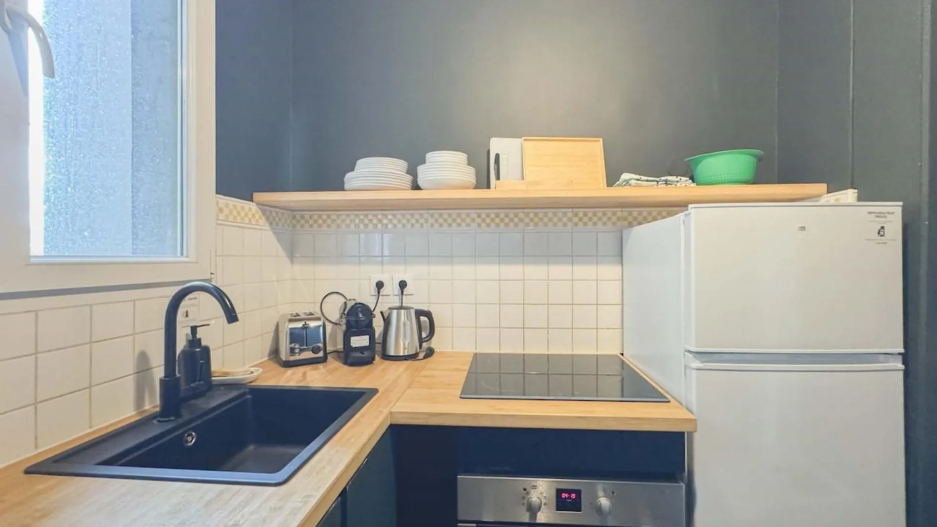 Flexliving - Whole Flat - Lamarck Paris 0*,